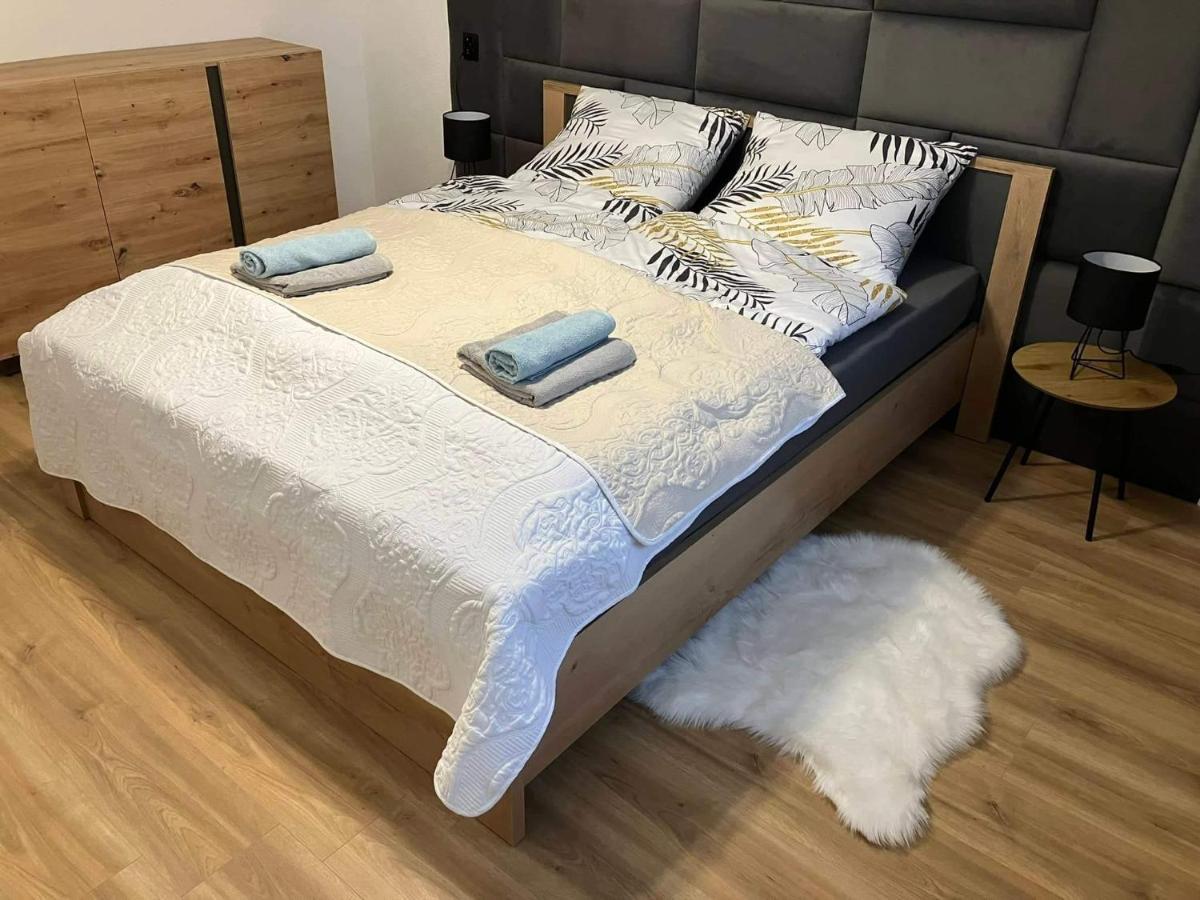 Apartman Nelka V Poprade Bagian luar foto